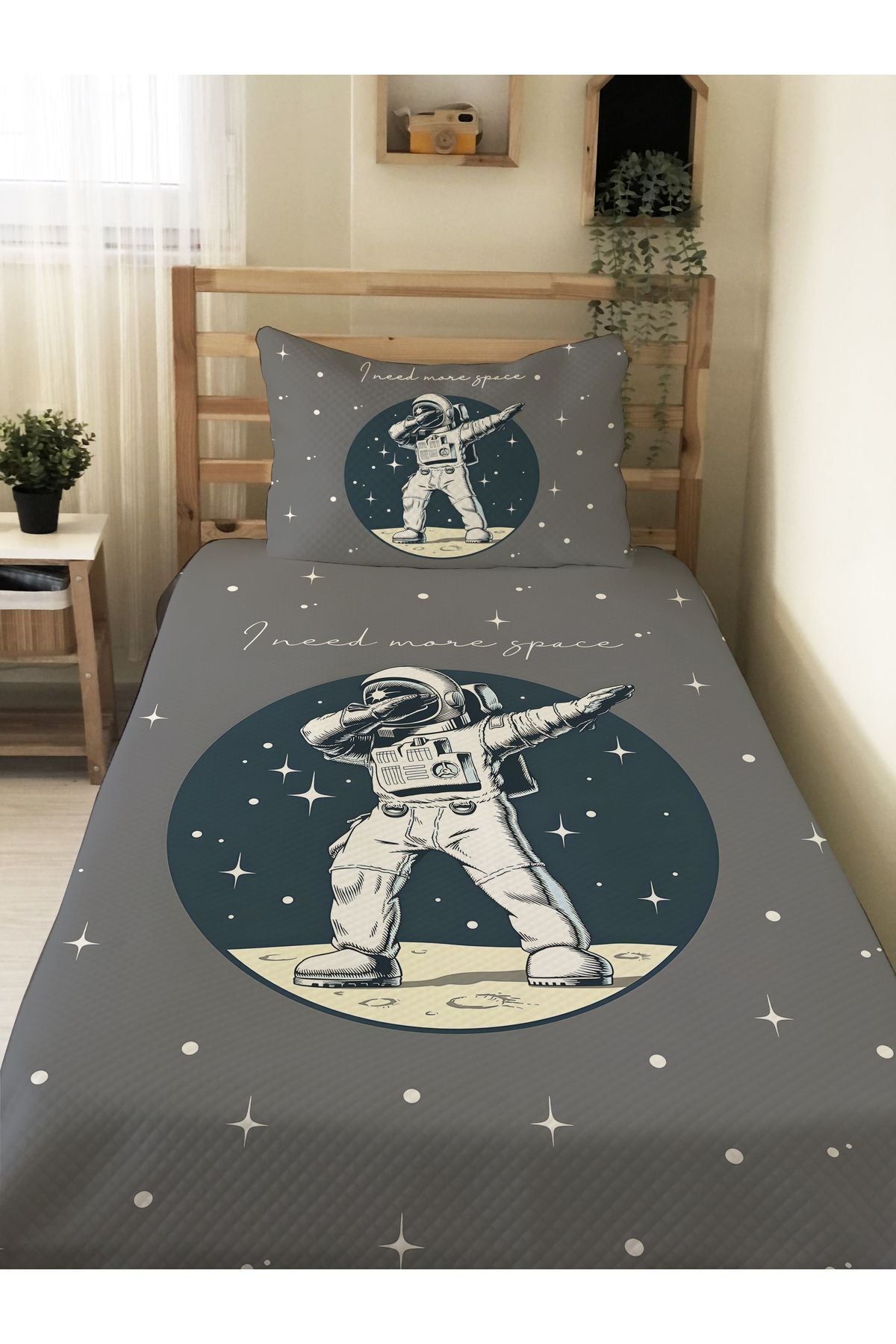 Astronot cover
