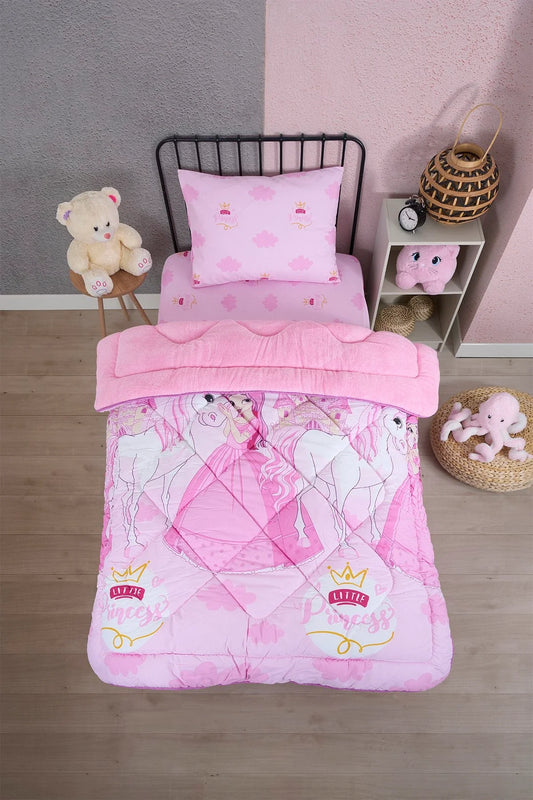 Winter Quilt pink princess-horse