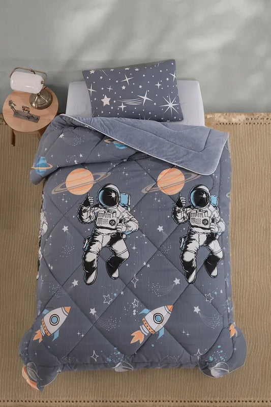 Winter Quilt space
