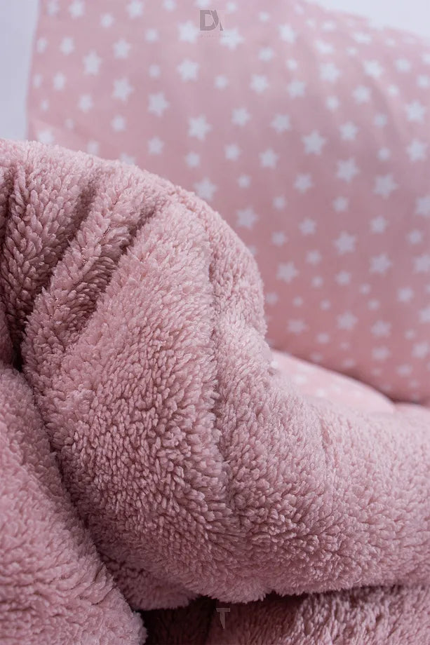 Winter Quilt pink stars